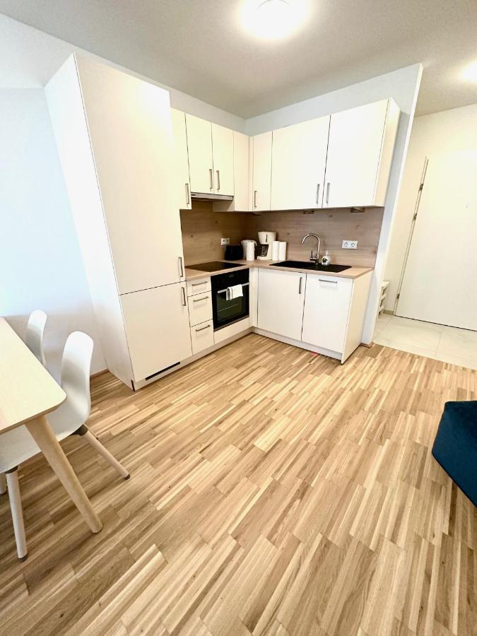 Forsthaus 30 Free Garage Lägenhet Wien Exteriör bild